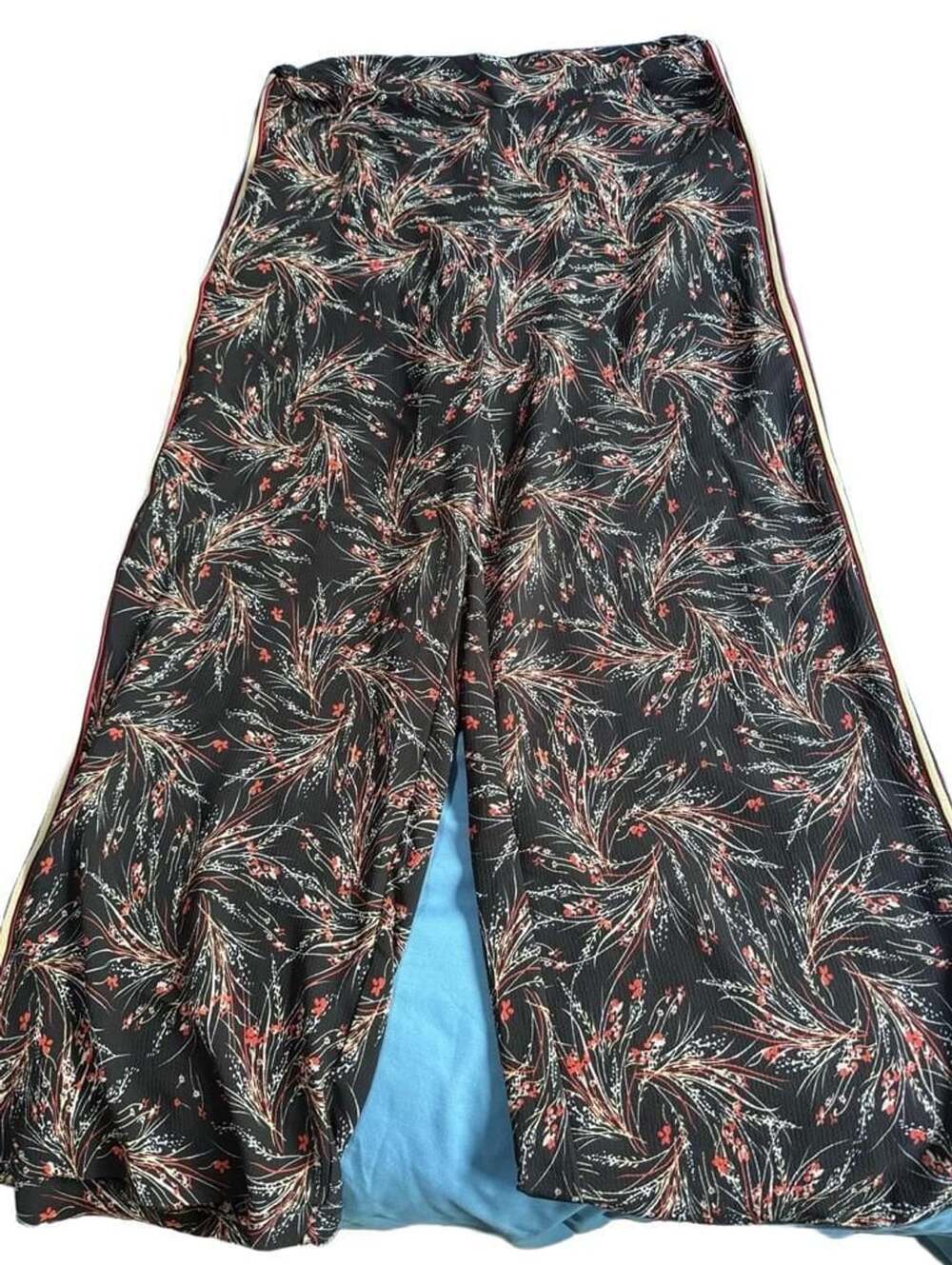 Max Studio Tropical Wide Leg Crop Size Large Black